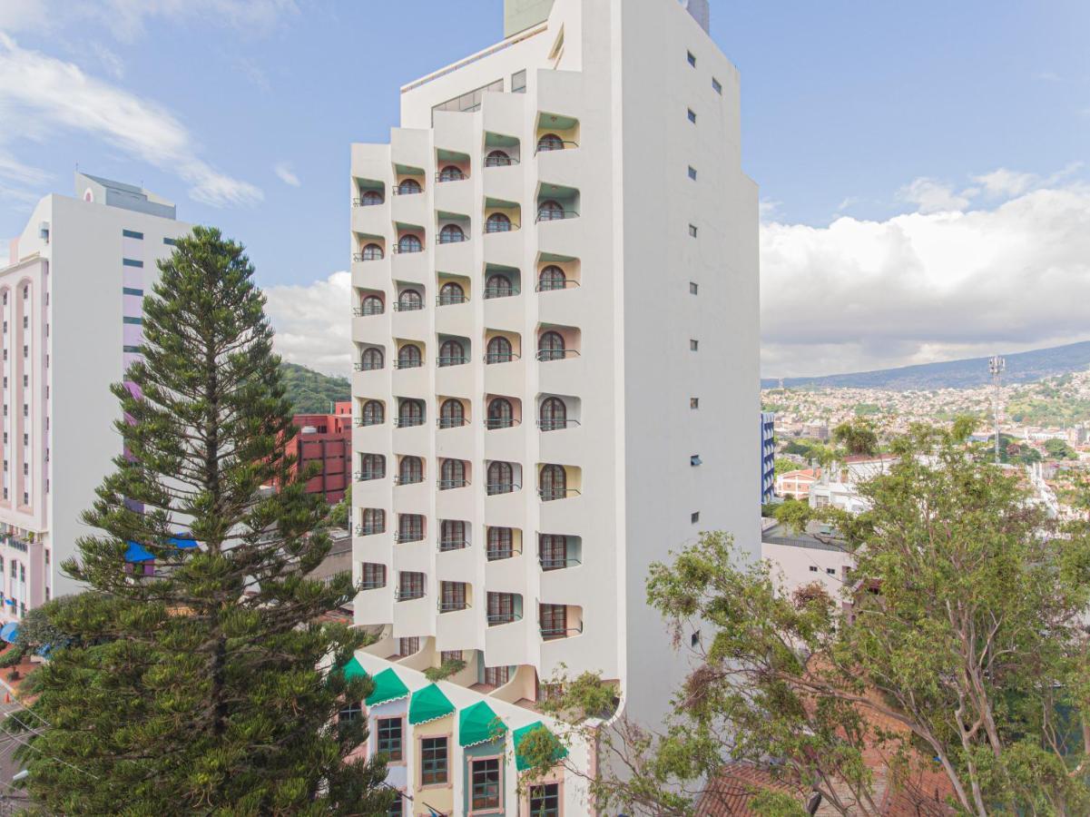 Hotel Plaza Del Libertador تيجوسيجالبا المظهر الخارجي الصورة
