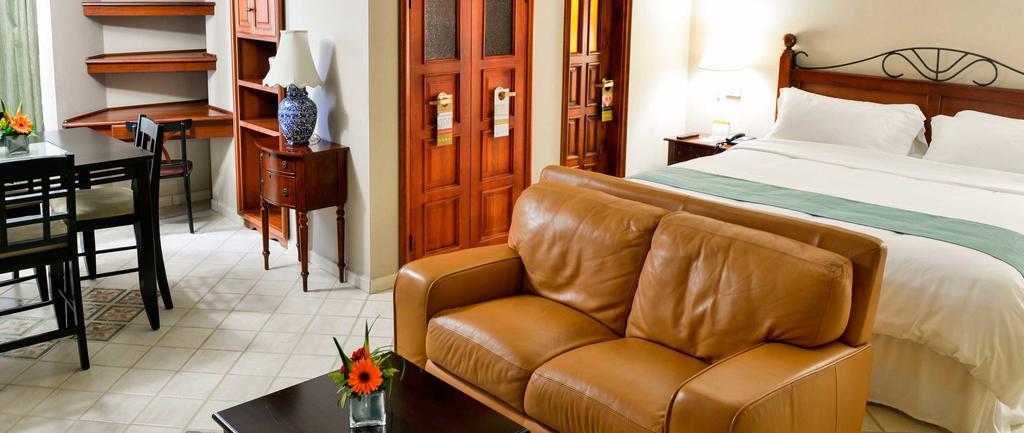 Hotel Plaza Del Libertador تيجوسيجالبا المظهر الخارجي الصورة